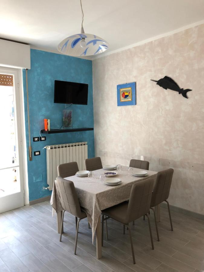 Casa Adele Appartement Viareggio Buitenkant foto